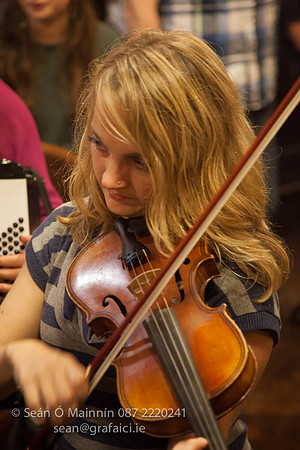 Comhaltas-64