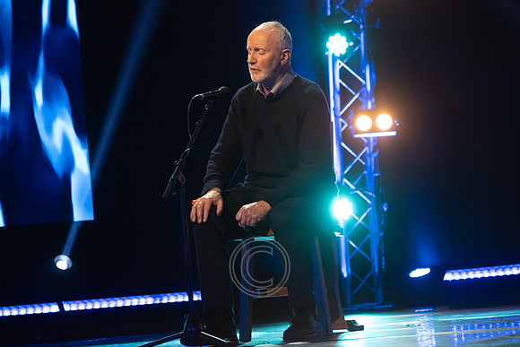 FEARGHAS MAC LOCHLAINN-0033