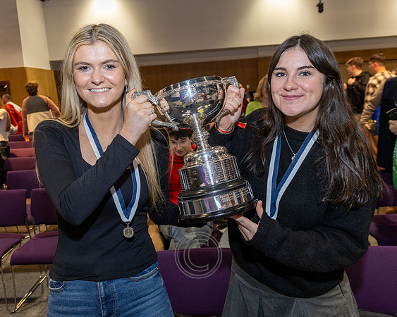 DÍOSPÓIREACHT GAEL LINN-82