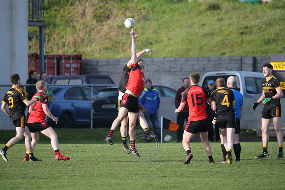 CeathrúRua v Naomh Anna-0440