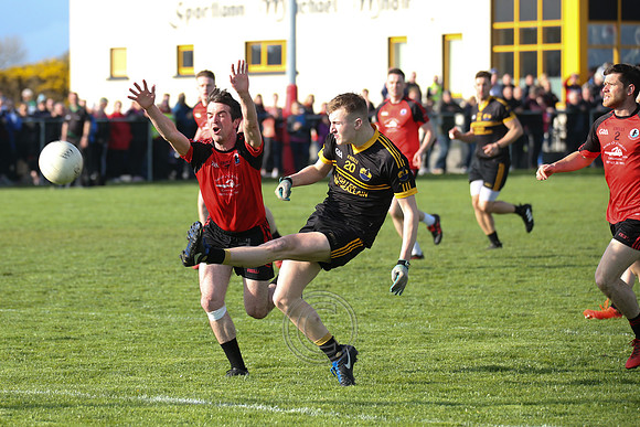 CeathrúRua v Naomh Anna-0330