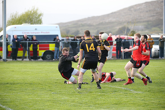 CeathrúRua v Naomh Anna-0622
