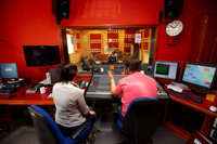 RAIDIO NA GAELTACHTA STIÚIDEÓ 2011-004