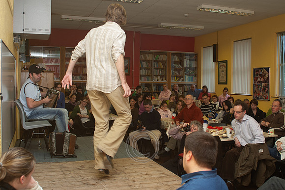 SEOSAMH Ó NEACHTAIN ACADAMH 2007-0097
