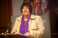 ACADAMH MEÁIN 2013-3546
