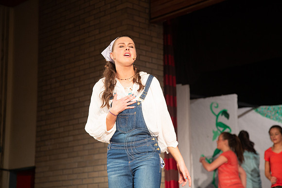 SCC MAMA MIA 2014-0152