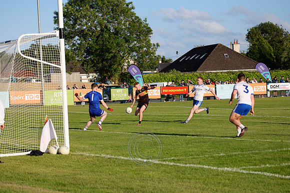 C NA MARTRA V NAOMH ANNA-118