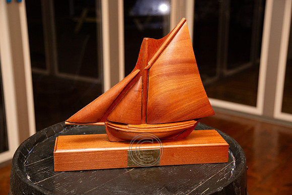 Bádoirí16-7364