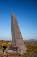 ALCOCK AND BROWN STATUE 2013-4330