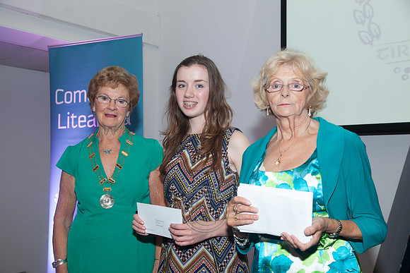COMÓRTAS LITEARTHA AN OIREACHTAIS 2013-2189