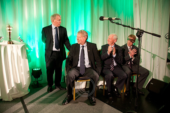 GRADAIM CHUMARSÁIDE AN OIREACHTAIS 2011-116