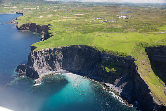 ARAN FROM AIR AER ARANN 2014-6225