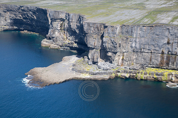 ARAN FROM AIR AER ARANN 2014-6276