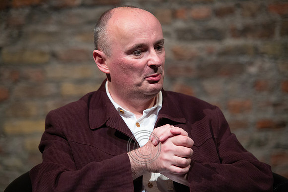 ANTAIN MAC LOCHLAINN 2014-0040