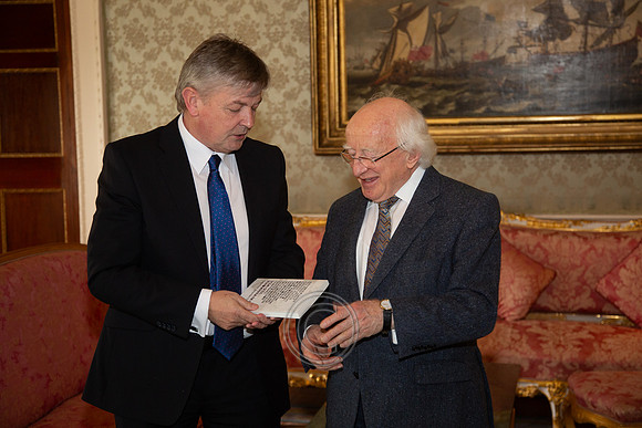RÓNÁN Ó DOMHNAILL ÁRAS 2014-9897
