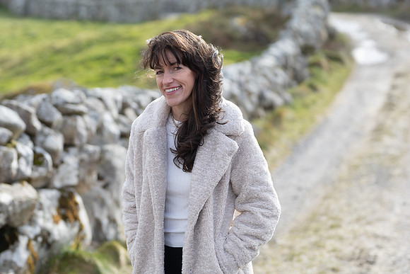 CAITLÍN NÍ CHUALÁIN-1-2