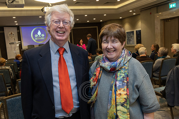 ÁINE NÍ GHLINN INSEALBHÚ-16