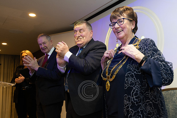 ÁINE NÍ GHLINN INSEALBHÚ-51