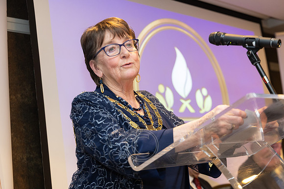 ÁINE INSEALBHÚ-0235