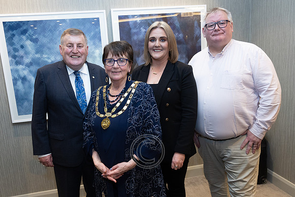 ÁINE INSEALBHÚ-0318