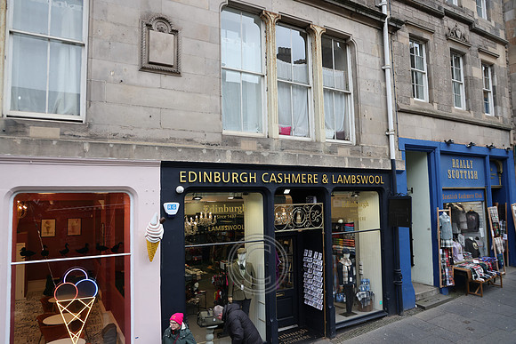 EDINBURGH-106