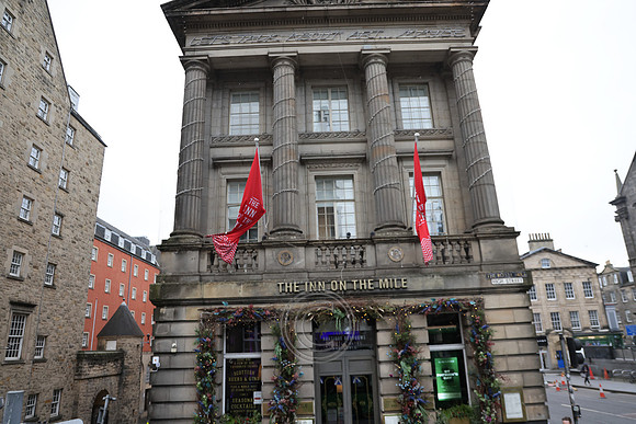 EDINBURGH-109