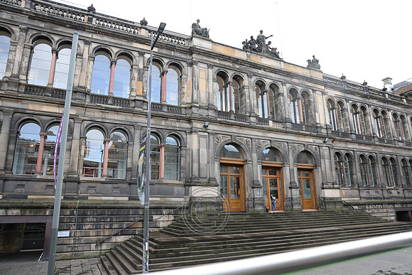 EDINBURGH-112