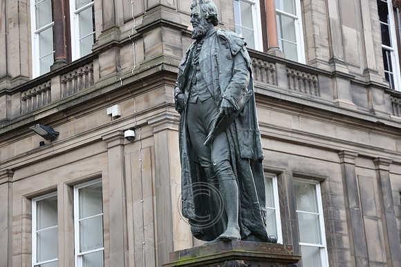 EDINBURGH-114
