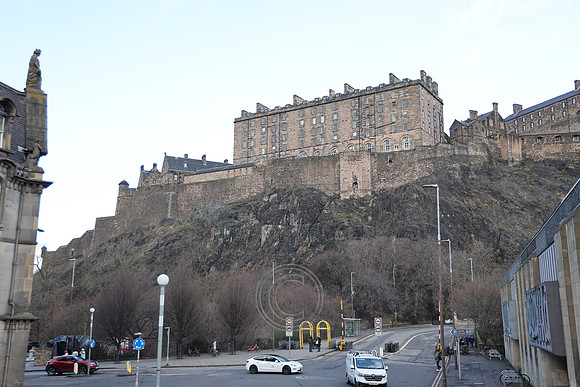 EDINBURGH-129