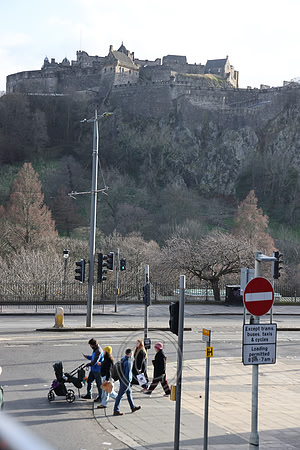 EDINBURGH-172