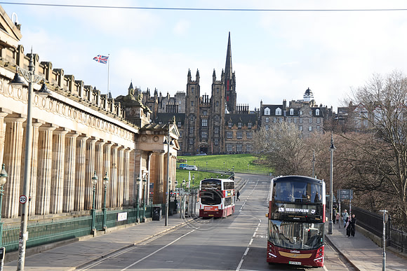 EDINBURGH-180