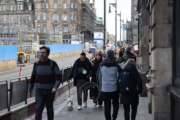 EDINBURGH-219