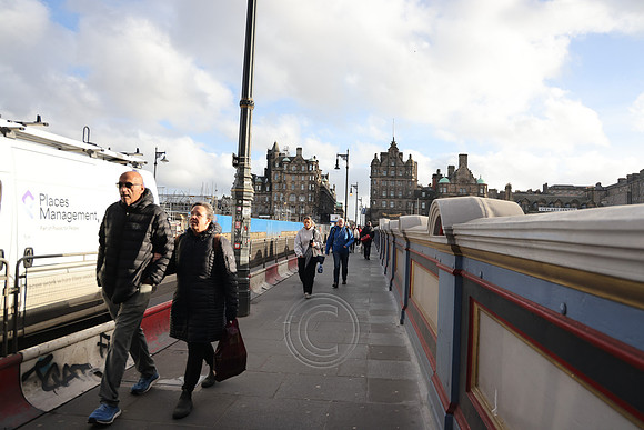 EDINBURGH-222