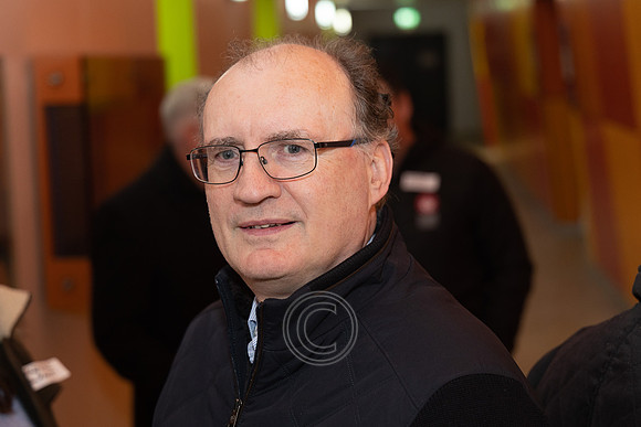 IOMÁNAITHE-61