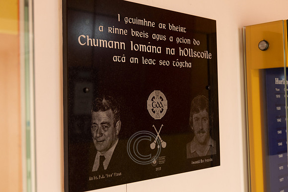 IOMÁNAITHE-403