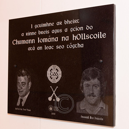 IOMÁNAITHE-406