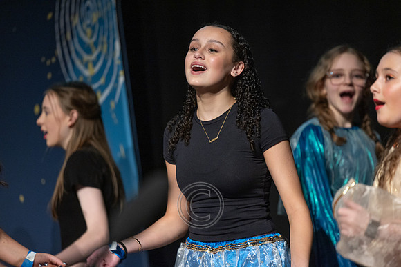 'Na n-anamacha Coláiste Íde Daingean Uí Chúis-68