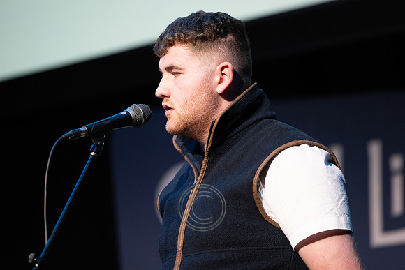 'DAMIEN AGUS SIENNA COLÁISTE CHOLMCILLE, INDREABHÁN-7