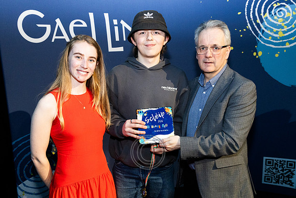 Danny Jack Mac Aoidh, Pobalscoil Chloch Cheann Fhaola-1