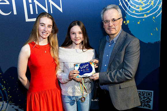 Naoise Nic Cárthaigh, Gaelcholáiste Chill Dara-1