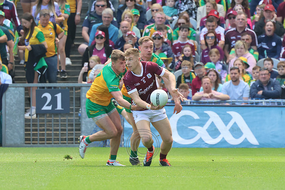 GAILLIMH v DÚ NA nGALL-53