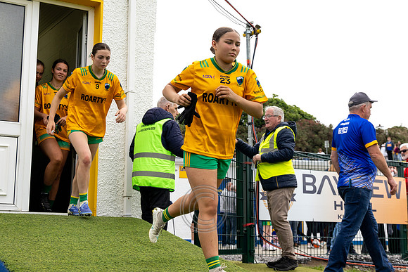 NAOMH COLUMBA V NAOMH ANNA-1