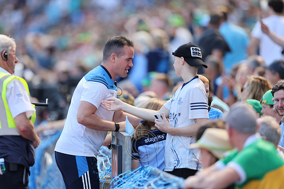 ÁTH CLIATH V CIARRAÍ 2026-0102