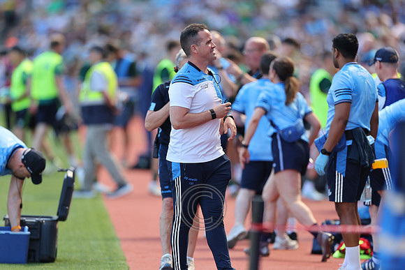 ÁTH CLIATH V CIARRAÍ 2026-0096