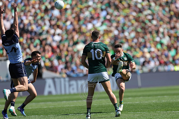 ÁTH CLIATH V CIARRAÍ 2026-0405