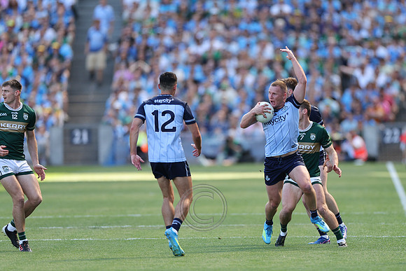 ÁTH CLIATH V CIARRAÍ 2026-0461