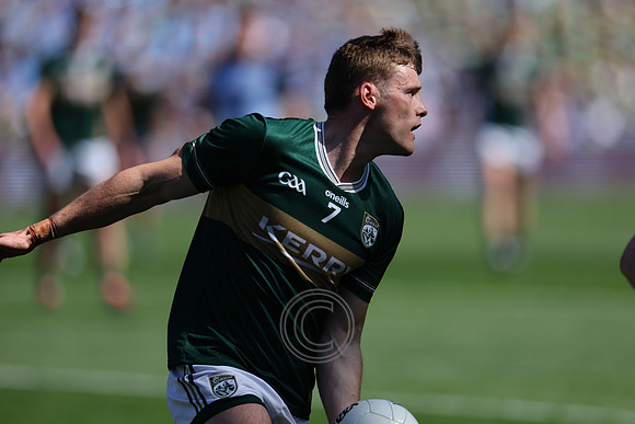 ÁTH CLIATH V CIARRAÍ 2026-0737
