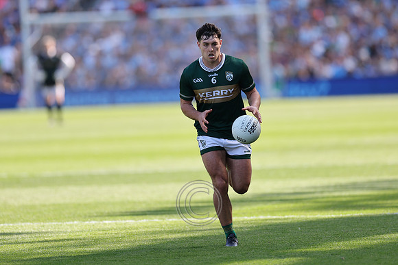 ÁTH CLIATH V CIARRAÍ 2026-0767