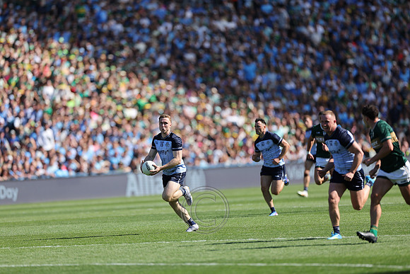 ÁTH CLIATH V CIARRAÍ 2026-1067