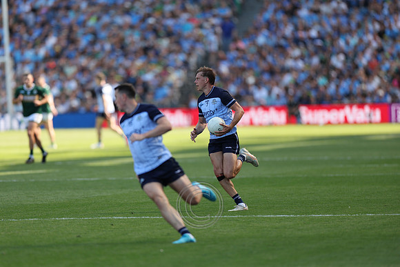 ÁTH CLIATH V CIARRAÍ 2026-1158